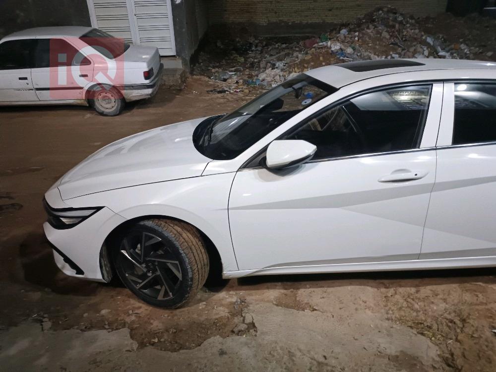 هيونداي النترا